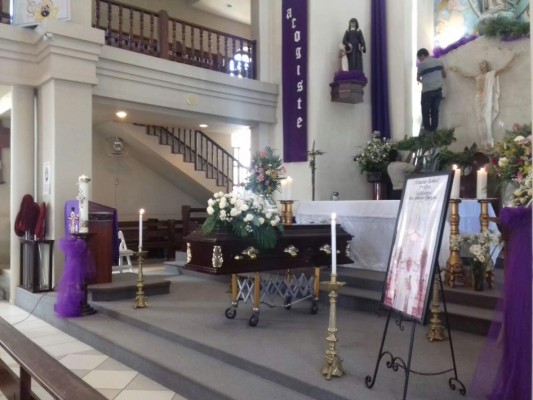 Velan los restos del padre Antonio Quetglas &nbsp;&nbsp;