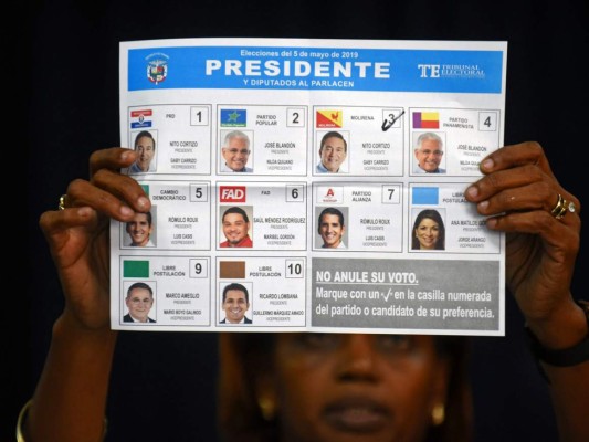 Panameños votaron en reñidas elecciones generales en Panamá&nbsp;