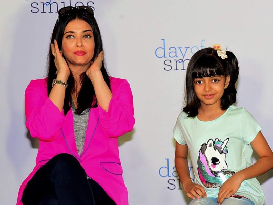 Aishwarya Rai, estrella de Bollywood, está infectada de covid-19