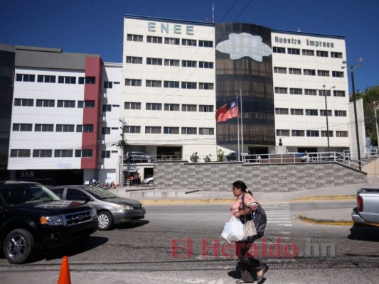 Acuerdo con el FMI podría rescatar a la Empresa Nacional de Energía Eléctrica