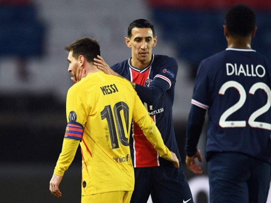 ¿Se va Lionel Messi al PSG? Fue captado 'muy cariñoso' con los jugadores del equipo rival