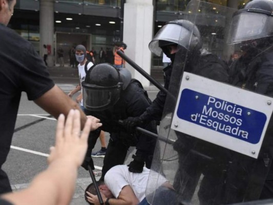 Protestas en Cataluña ante duras penas de cárcel para independentistas