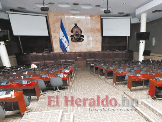 Termina la semana sin acuerdos en el Congreso Nacional