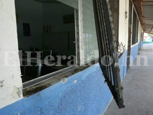 Saquean escuela de Comayagüela y dejan a niños sin varias computadoras