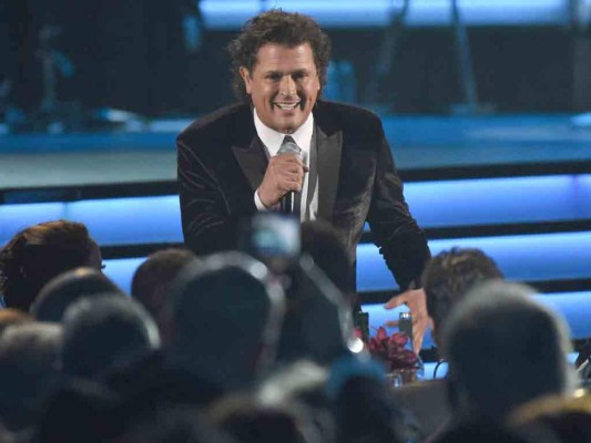 Shakira y Carlos Vives ganan dos Latin Grammy con 'La bicicleta' &nbsp;