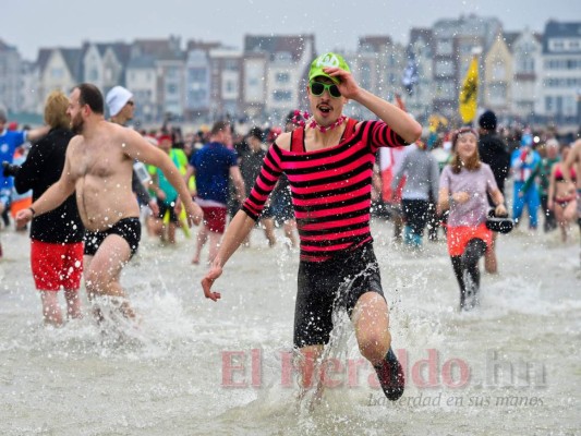 FOTOS: El mundo entró en 2020 con un estallido de júbilo