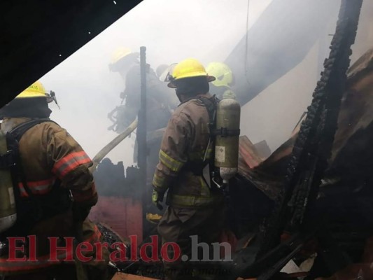 Barrio El Bosque: Mujer resulta con quemaduras tras incendio de su vivienda