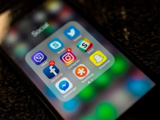 Los adolescentes estadounidenses prescinden cada vez más de Facebook