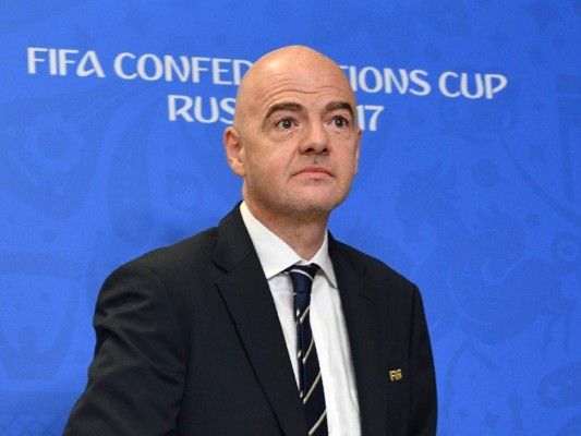 Gianni Infantino felicitó a Cristiano Ronaldo por sus hijos y a Lionel Messi por su boda&nbsp;&nbsp;