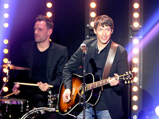 Lionel Messi gana su tercer Balón de Oro consecutivo