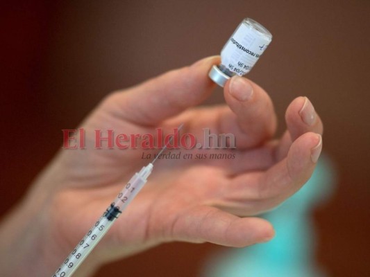 El IHSS retoma jornadas de vacunación contra el covid-19 ¿Dónde acudir?