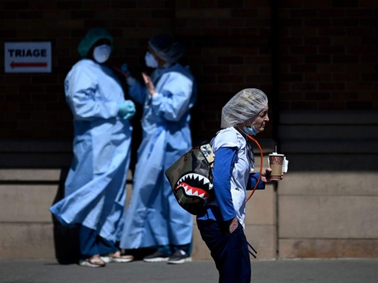 EEUU registra cerca de 1,800 nuevas muertes por coronavirus en 24 horas