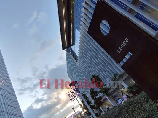 FOTOS: Así luce el Centro Cívico Gubernamental tras notable avance