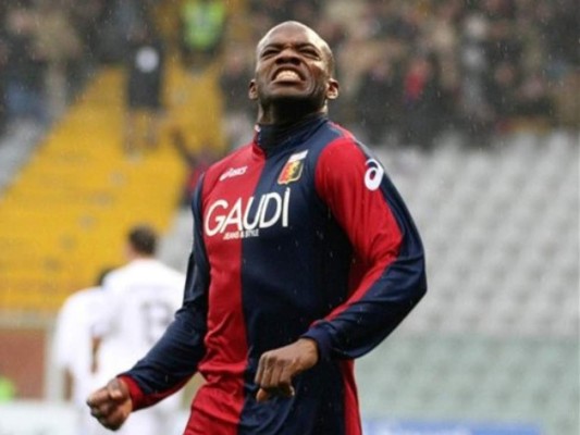 Así evolucionó David Suazo en el fútbol hasta convertirse en entrenador