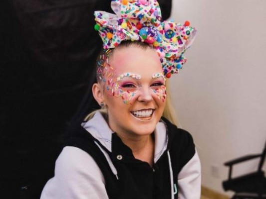 La youtuber Jojo Siwa revela que tiene novia