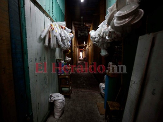 FOTOS: Capitalinos se abastecen durante quinta semana de cuarentena