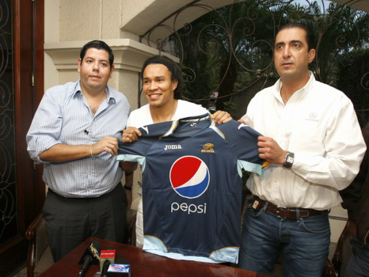 Rambo de León: 'Es emocionante venir a Motagua”