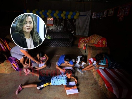 Viceministra de Educación sobre caída histórica de matrícula: No hemos cerrado inscripción, andamos buscando estudiantes&nbsp;&nbsp;