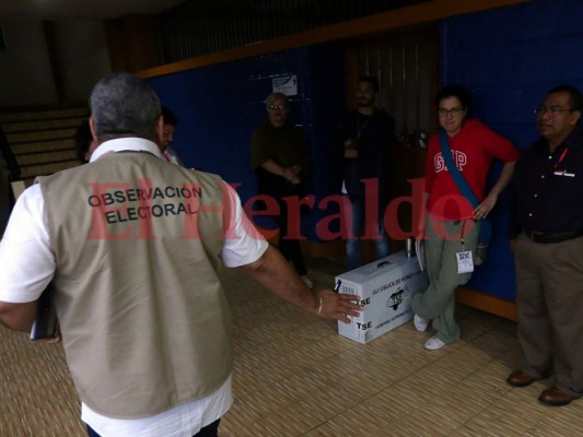 Observadores nacionales e internacionales dan veeduría de las elecciones generales en Honduras