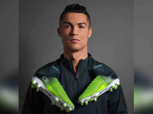 Ronaldo también renueva 'a largo con Nike