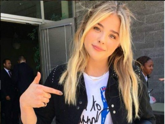 La vendedora de hamburguesas que luce como Chloë Grace Moretz