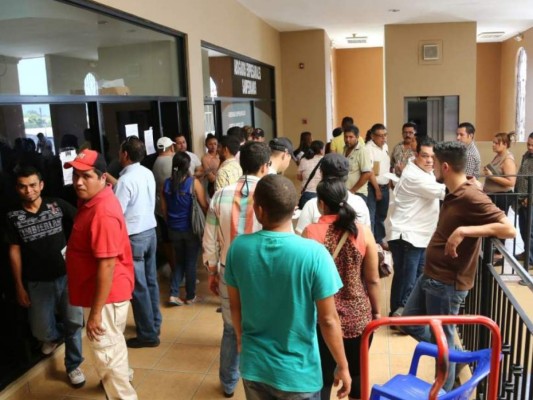 Instituto de la Propiedad trabajará este fin de semana para entregar placas vehiculares