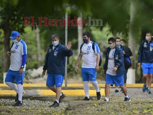 Honduras entrenó este lunes con la mira puesta en Panamá (Fotos)