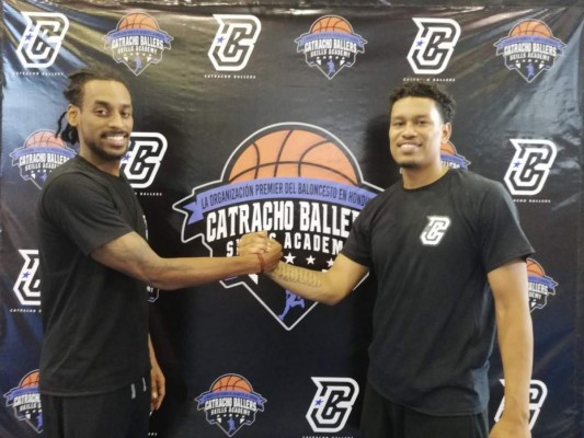 Éxito en primer campamento de baloncesto de Catracho Ballers
