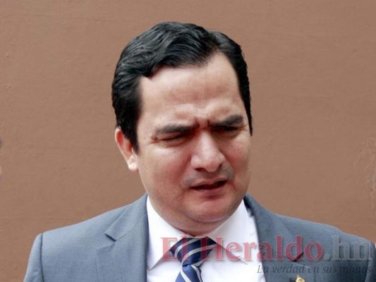 Mario Pérez: 'No se puede descalificar por pertenecer a un partido”