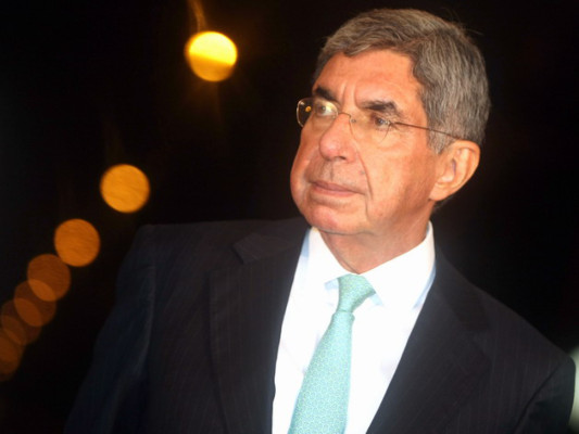 Óscar Arias dice que reelección de Ortega fue un 'fraude'