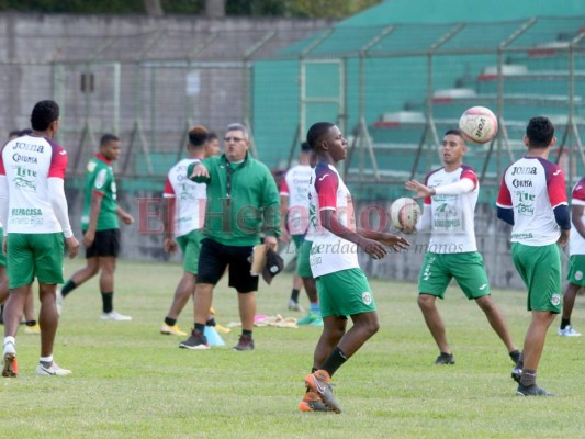 Marathón pierde 1-2 frente a Juticalpa en el Estadio Yankel Rosenthal