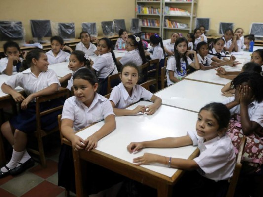 El CEB República de Argentina amplía conocimientos de reciclaje