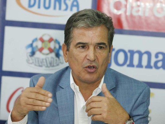 Jorge Luis Pinto, extécnico de Honduras, dirigirá a Emiratos Árabes