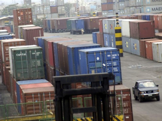 A la mitad se redujo tiempo de espera en las aduanas de Honduras&nbsp; &nbsp;