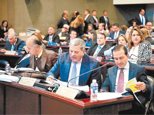 Finanzas ordena congelar el Fondo Departamental tras polémica por manejo de recursos públicos