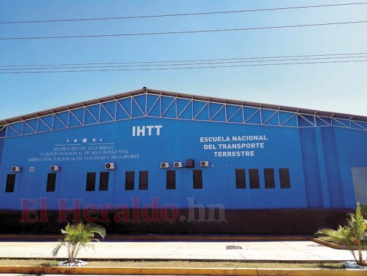 Simuladores de manejo y pruebas de confianza para los motoristas