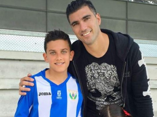 'Sé que desde el cielo me cuidarás': el sentido mensaje del hijo de La Perla Reyes