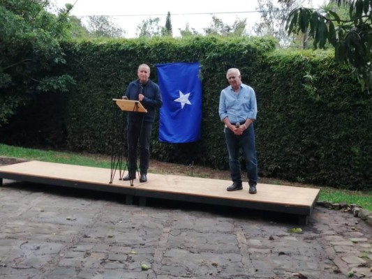 Ricardo Álvarez se une al movimiento 'Juntos Podemos' de Mauricio Oliva