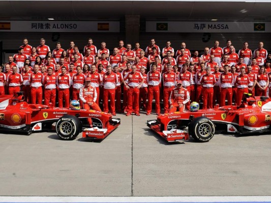 Ferrari aumenta su inversión en Fórmula 1 para ganar el gran premio de 2019