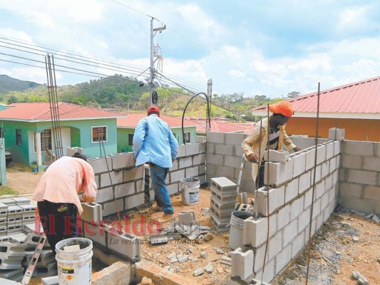 Fusión de deudas permitirá a obreros comprar vivienda en Honduras