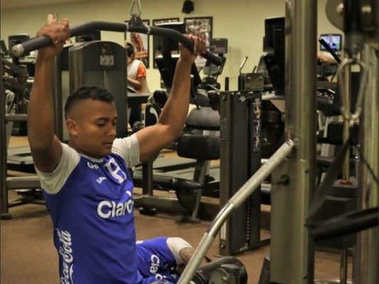 La Selección de Honduras hizo trabajo regenerativo y preventivo en gimnasio de Nueva Jersey previo al amistoso ante Ecuador
