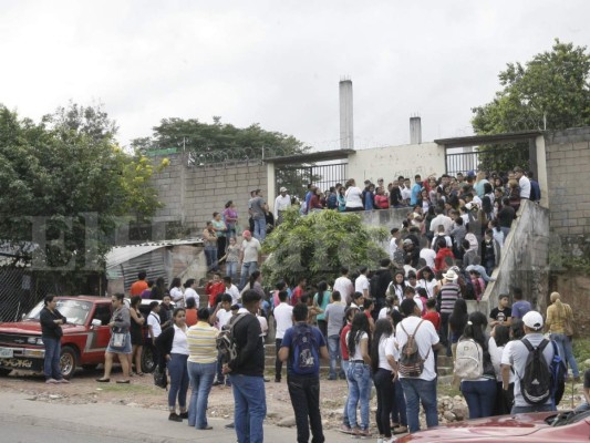 Arranca 'escuelita' para estudiantes aplazados el sistema de eduación media