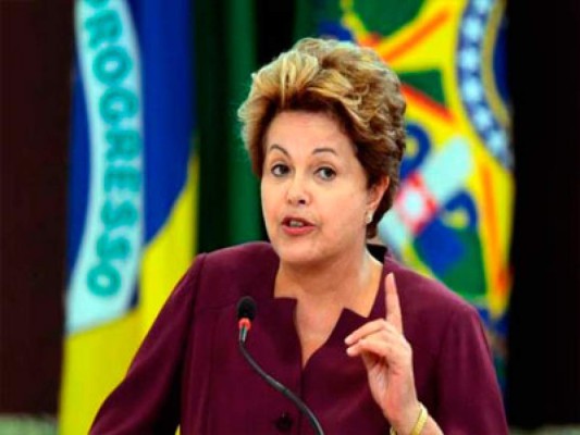 Nada de 'selfies' mientras se vota en Brasil