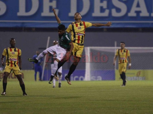 En suspenso los 19 minutos que restan al partido entre Real España-Marathón
