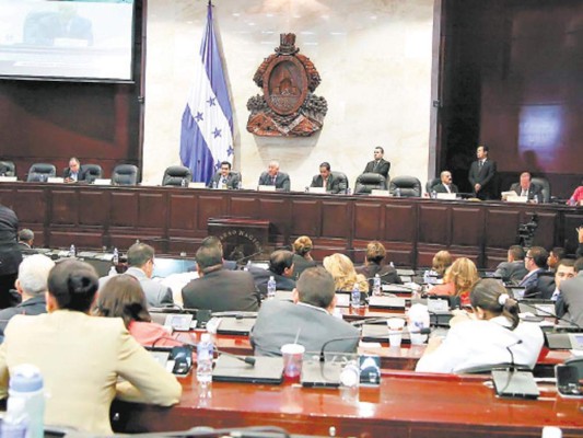 Congreso respeta cifras del presupuesto de 2016