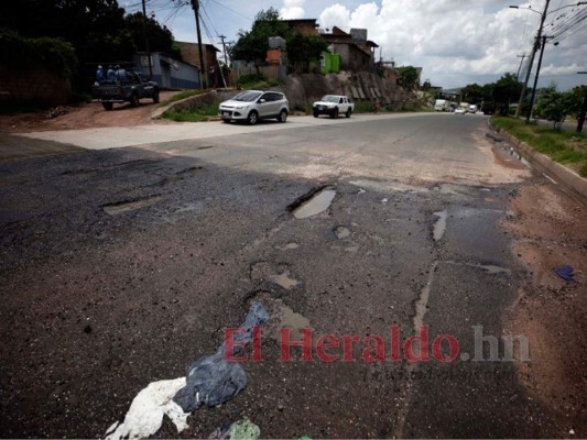 Restaurarán deterioradas vías del bulevar Fuerzas Armadas y anillo periférico
