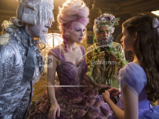 Eugenio Derbez cumple un sueño con 'El cascanueces”&nbsp;&nbsp;