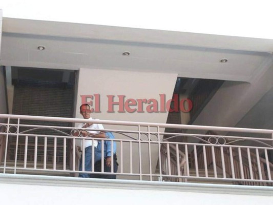 Saúl Escobar, socio de la ex primera dama, comparece a su audiencia inicial