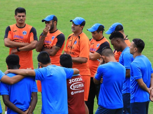 Golpeados, pero vivos en Motagua