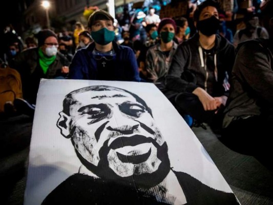 Escándalos sexuales, políticos y financieros que salpicaron a Donald Trump